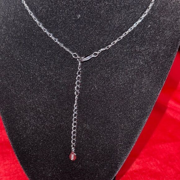 1928 Elegant Crystal Pendant adjustable Necklace - Picture 5 of 6